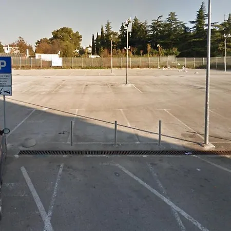 Sofia - Old Town Quiet Oasis With Free Parking * Poreč