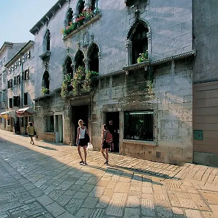 Sofia - Quiet Oasis In The Heart Of * Пореч