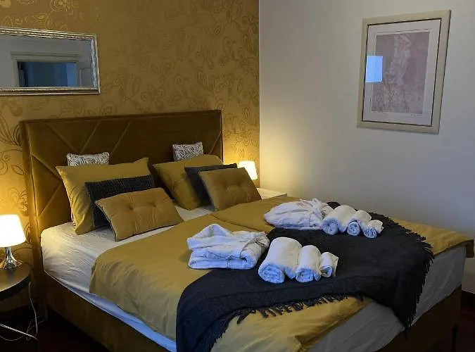 Appartamento Sofia - Old Town Quiet Oasis With Free Parking *