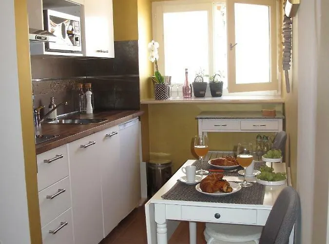 Sofia - Old Town Quiet Oasis With Free Parking Porec